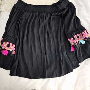 Lilly Pulitzer Black Off Shoulder Top M EUC